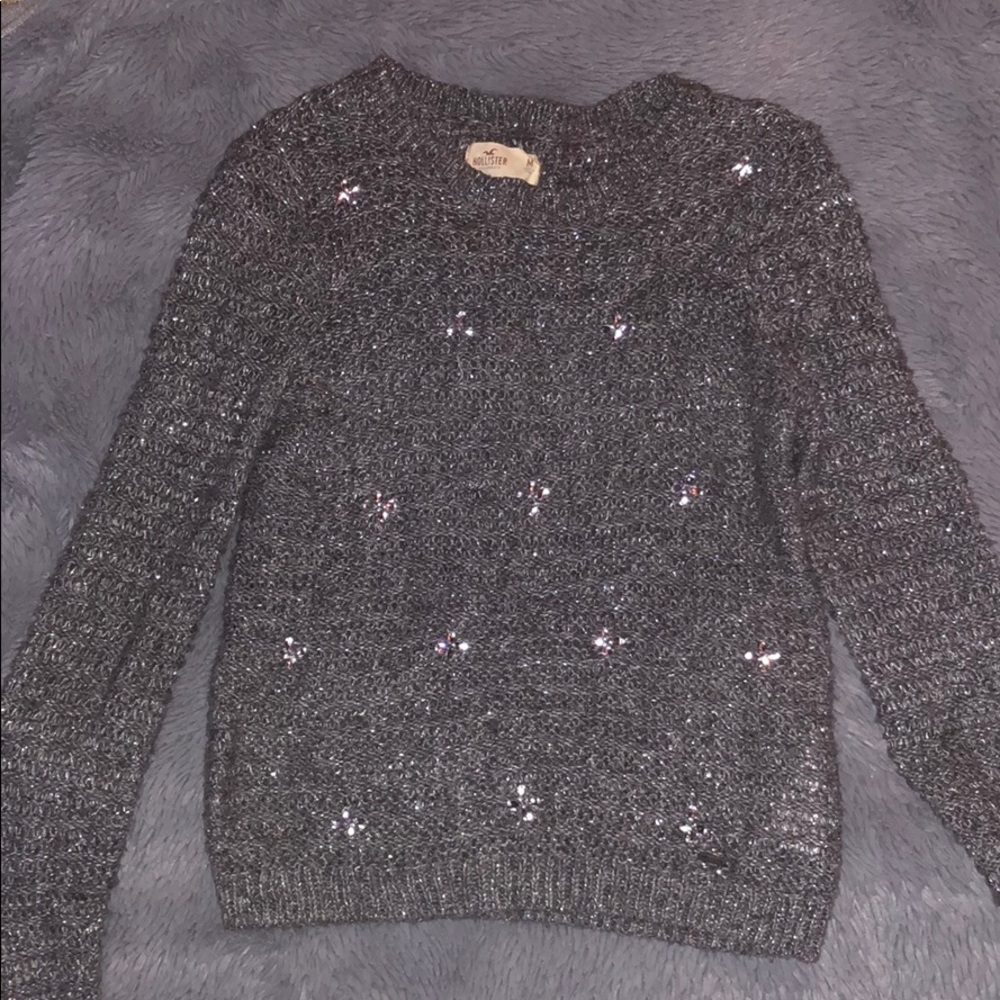 Hollister sweater